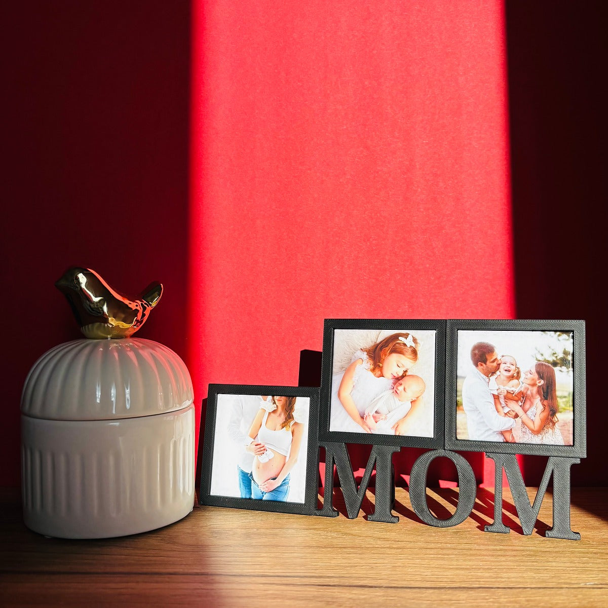 MOM Frames